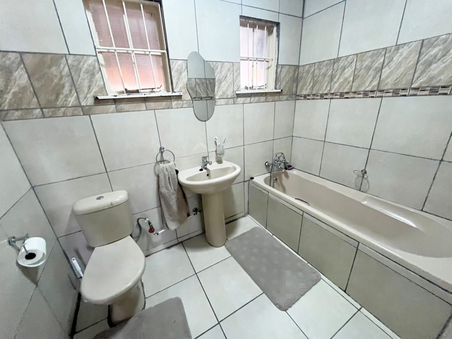 3 Bedroom Property for Sale in Odendaalsrus Free State